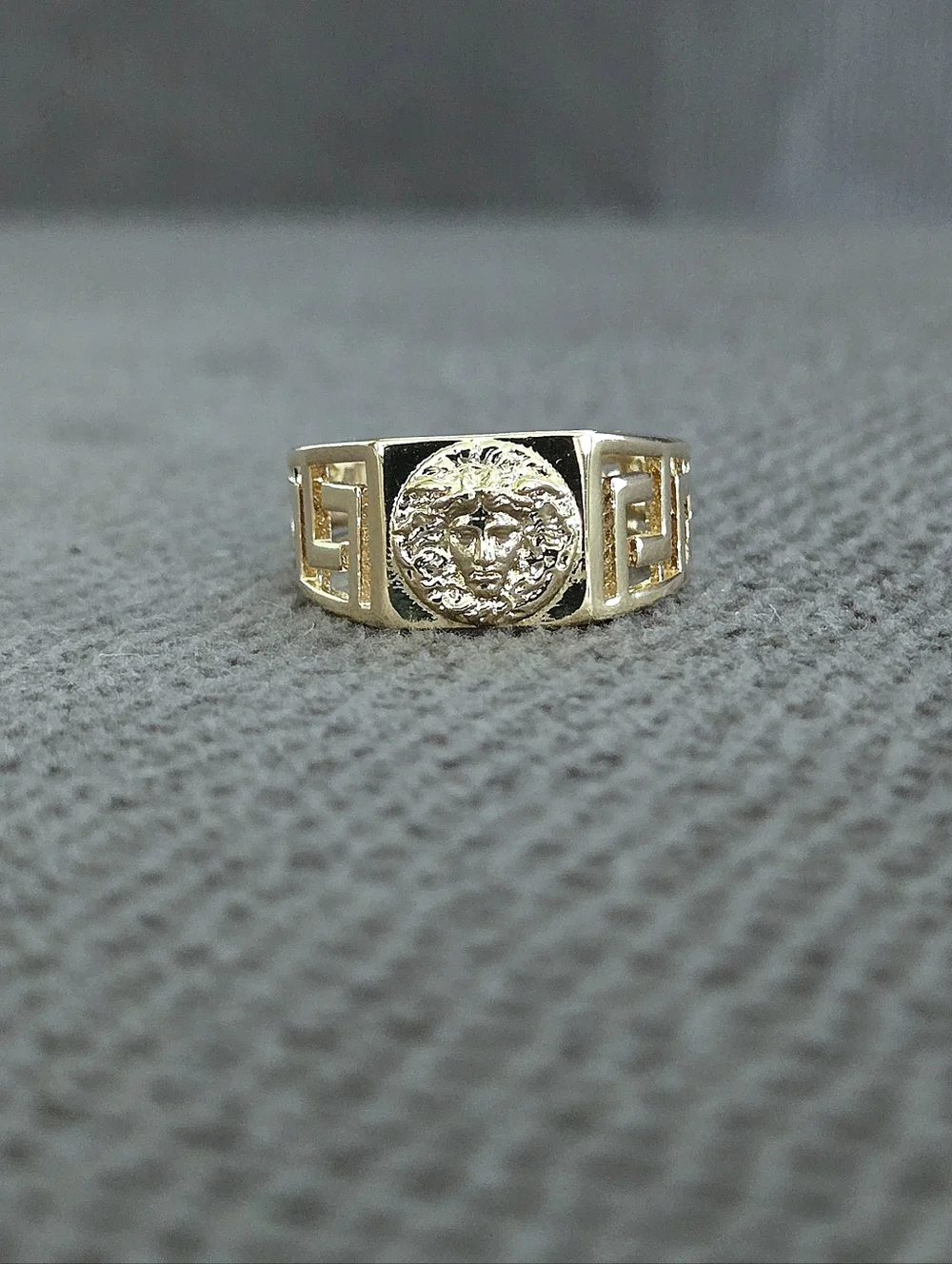 Mia Fiore Gold💛 Medusa Head Ring💍 - NWT
